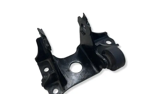 Toyota Auris E180 Gearbox mounting bracket 