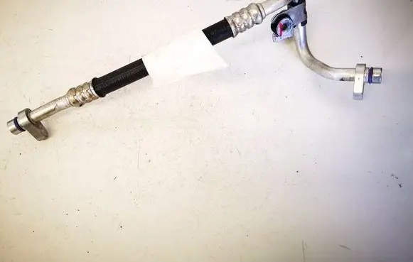 Nissan Leaf I (ZE0) Air conditioning (A/C) pipe/hose 924404NR0B