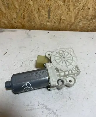 Mercedes-Benz CLK A209 C209 Front door window regulator motor A2308200942