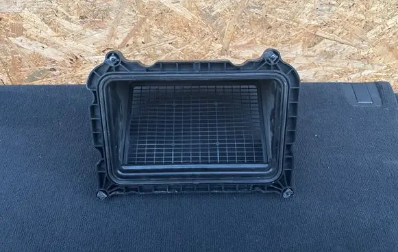 Audi e-tron Cabin air micro filter frame (part) 4KL819904