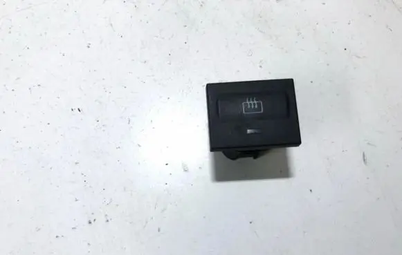 Ford Focus Windscreen/window heater switch