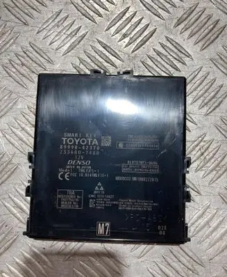 Toyota RAV 4 (XA50) Keyless (KESSY) go control unit/module 89990-42370
