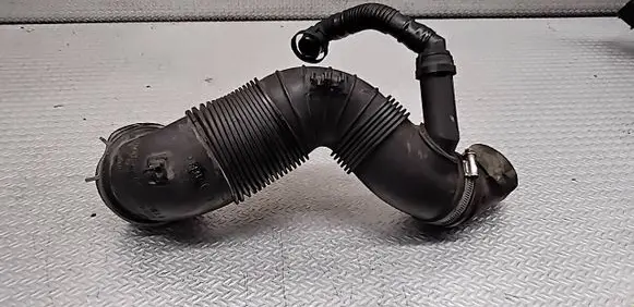 Volkswagen PASSAT B6 Air intake duct part 3C0129654