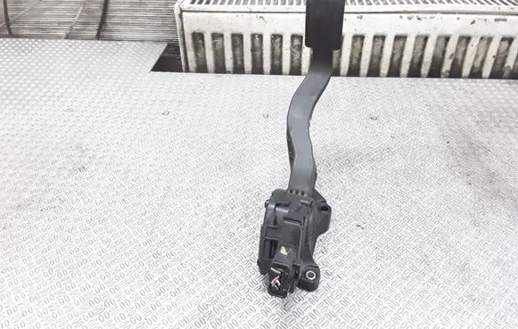 Peugeot 308 Accelerator throttle pedal 968153038000