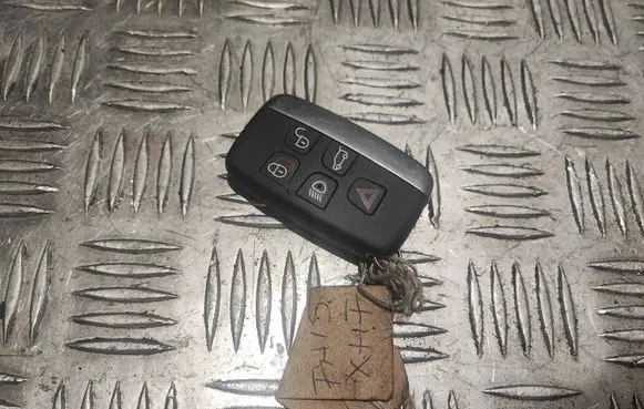 Land Rover Discovery 4 - LR4 Ignition key/card 