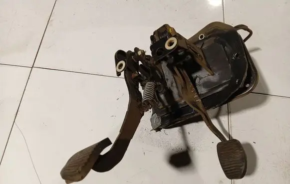 Brake pedal