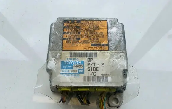 Toyota Avensis Verso Airbag control unit/module 8917044050 89170-44050
