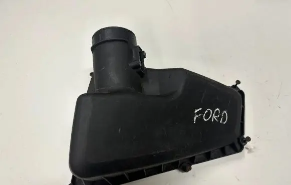 Ford Mondeo MK IV Air filter box cover 
