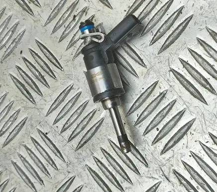 Hyundai Tucson IV NX4 Fuel injector 353102M417