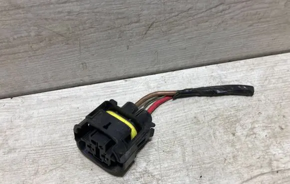 Mini Clubman F54 Cooling fan wiring 6900536