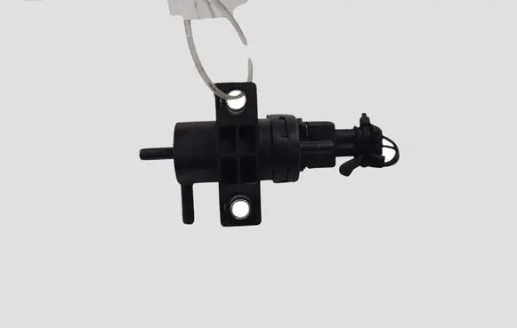 Renault Laguna III Turbo solenoid valve 8200762597