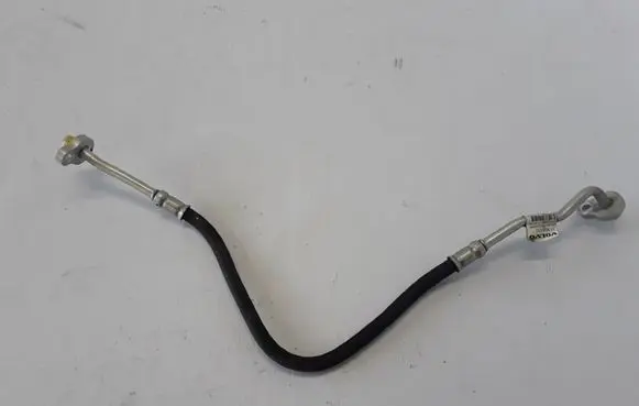 Volvo S90, V90 Air conditioning (A/C) pipe/hose 31369332