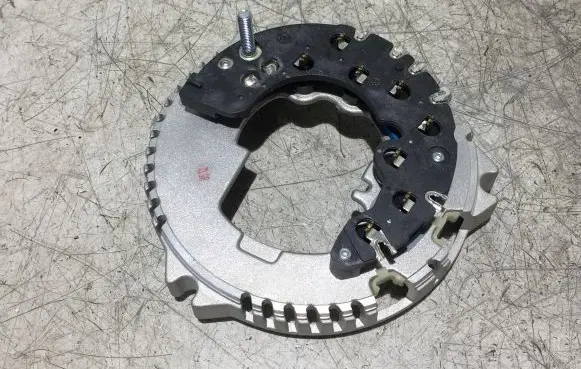 Ford Transit Generator/alternator part CQ1080362 C136210