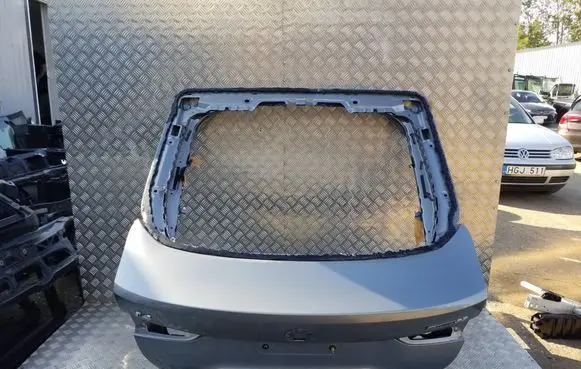 BMW i4 Tailgate/trunk/boot lid