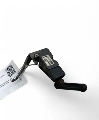 Volvo XC90 Rear air suspension level height sensor 31681288