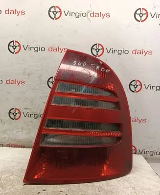 Skoda Superb B5 (3U) Rear/tail lights 3U5945112 3U5945096