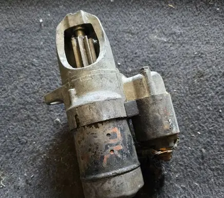Nissan Cefiro Starter motor
