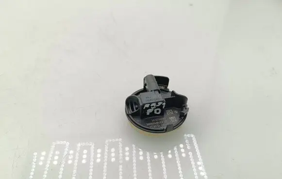BMW 5 G30 G31 Airbag deployment crash/impact sensor 9496820 09157120823 940682001