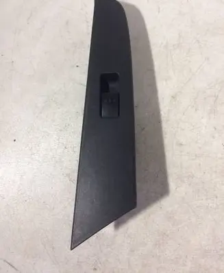 Mazda 3 I Electric window control switch 03123110