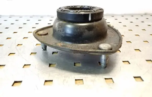 Suzuki Grand Vitara II Front upper strut mount 