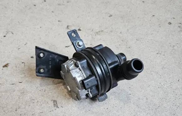 Electric auxiliary coolant/water pump