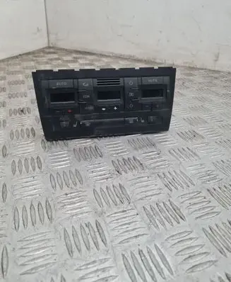 Audi A4 S4 B7 8E 8H Climate control unit 8E0820043BM