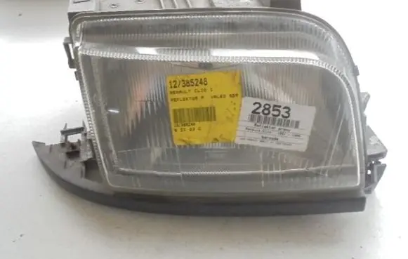 Renault Clio I Headlight/headlamp 