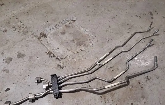BMW X6 E71 Active stabilizer tube/hose 6783672 6783673 6783674