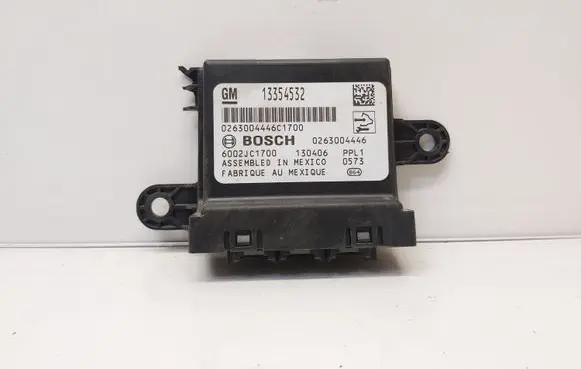 Opel Insignia A Parking PDC control unit/module 13354532