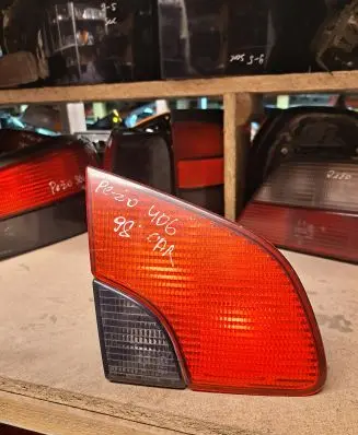 Peugeot 406 Tailgate rear/tail lights 45504 30J802
