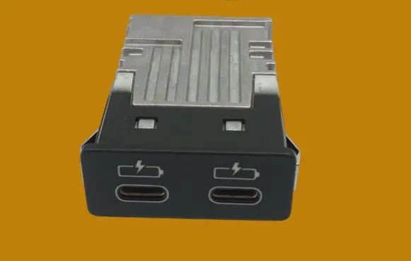 BMW 3 G20 G21 USB socket connector 8711938