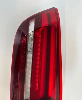 BMW X5 F15 Tailgate rear/tail lights 7301272 10018610 01129802