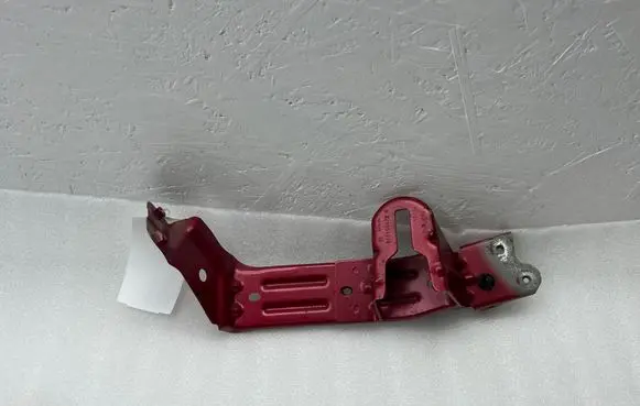 Cupra Formentor Headlight/headlamp mounting bracket 5FF821168B 5FF805372B