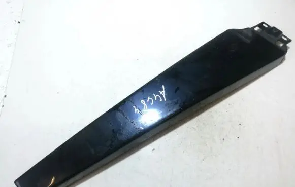 Audi A6 S6 C6 4F Front door glass trim molding 4F0853289A