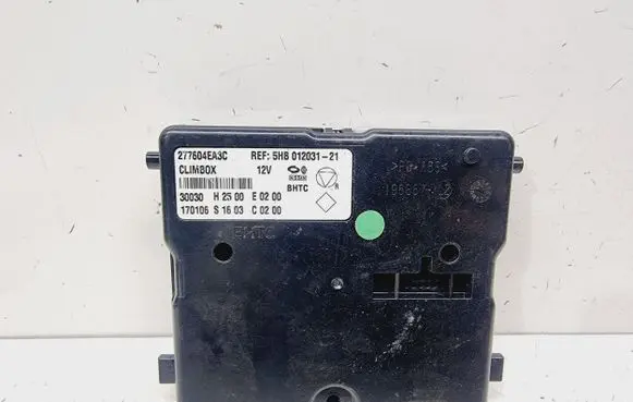 Nissan Qashqai Climate control unit 277604EA3C