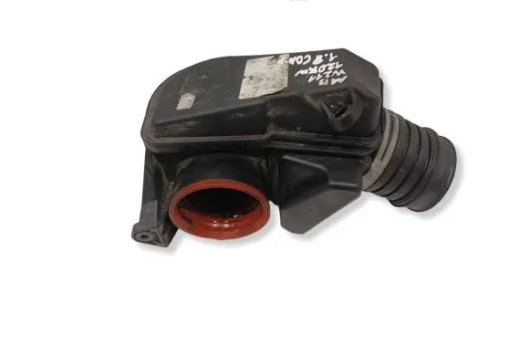 Mercedes-Benz E W211 Intake resonator A2710900804
