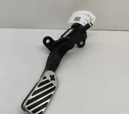 KIA EV6 Accelerator throttle pedal 32700KL910 00136810