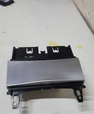 Mercedes-Benz E W212 Ashtray (front) A2046801350 W204ZB