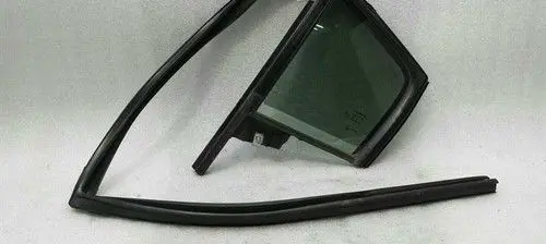 Dodge Charger Rear door window glass 68040041AH