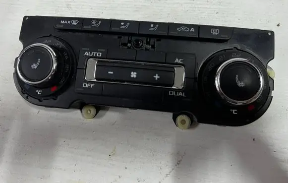 Skoda Superb B6 (3T) Climate control unit 3T0907044N 5HB00974915