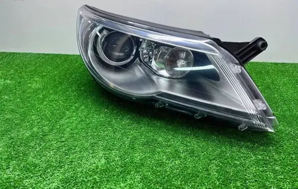 Volkswagen Tiguan Headlight/headlamp 5N2941040H 1ZS00954910 00954910000028