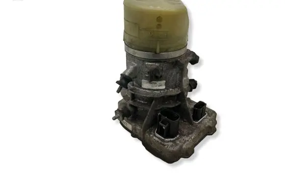 Volvo V60 Power steering pump 31406709