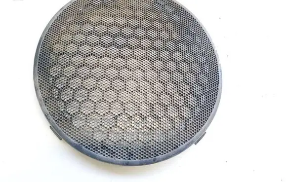 Side speaker trim/cover