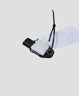 Citroen C-Crosser Airbag deployment crash/impact sensor 8651A001 39754C