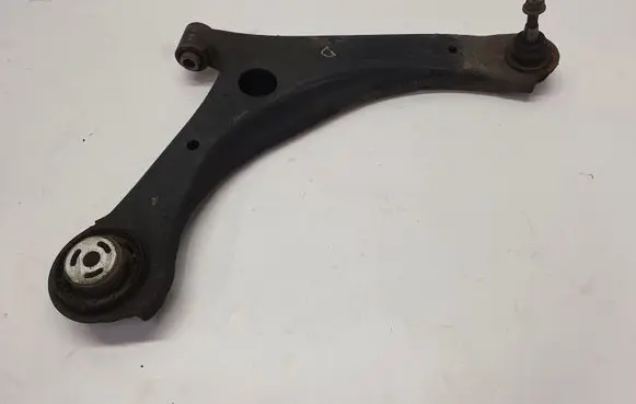 Chrysler Voyager Front lower control arm/wishbone 488102AB