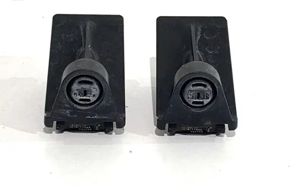 Ford Focus Windshield washer spray nozzle JX7B-17666