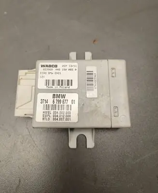 BMW 5 F10 F11 Air suspension control unit module (rear) 4461500650 6799677 004007001