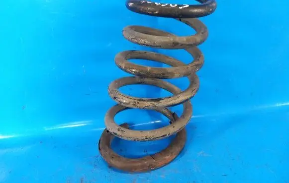 Volvo XC90 Rear coil spring 31329365