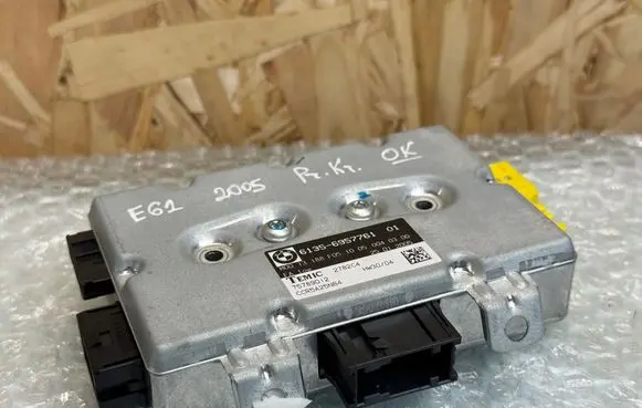 BMW 5 E60 E61 Airbag control unit/module 6957761 61356957761