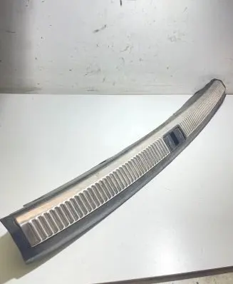 Audi A4 S4 B6 8E 8H Trunk/boot sill cover protection 8E9864483